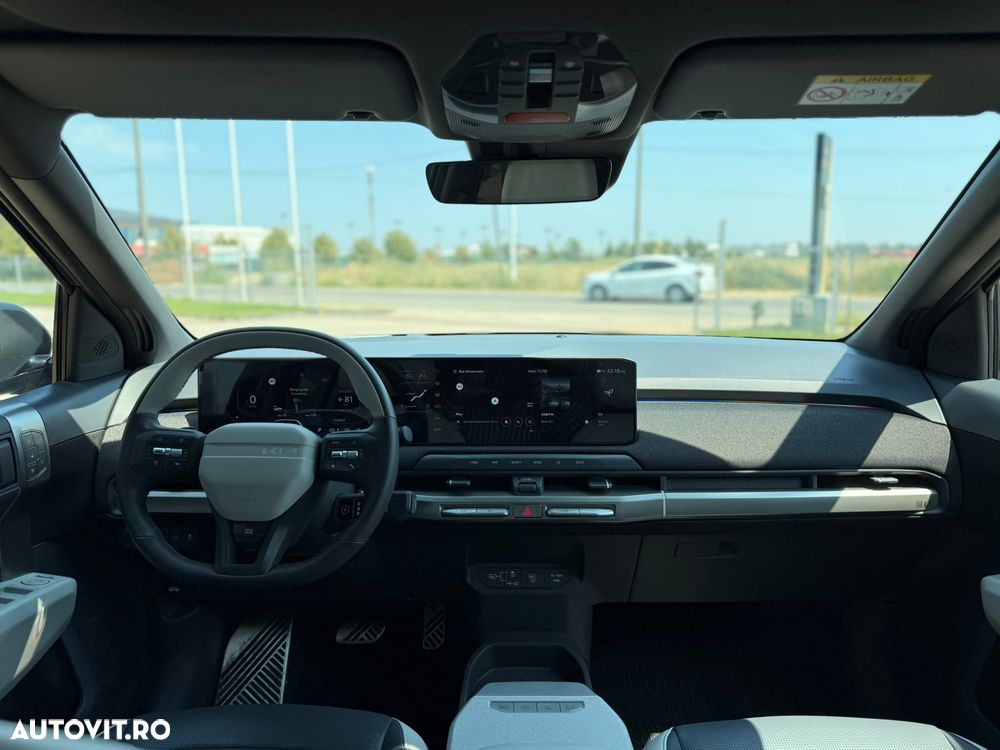 Kia EV3 81.4 kWh 4x2 AT GT Line - 11