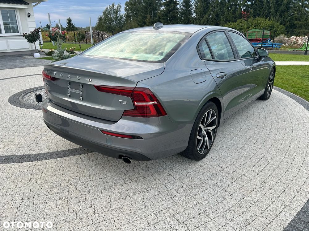 Volvo S60 T5 Momentum Pro - 6