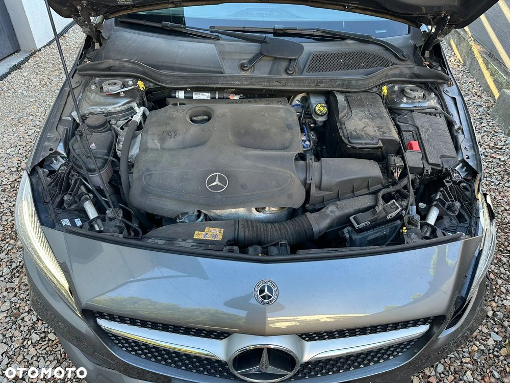 Mercedes-Benz Klasa A 200 (BlueEFFICIENCY) - 28