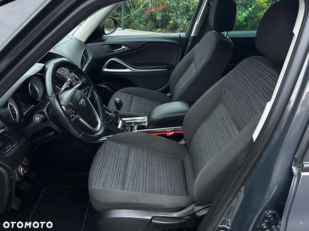 Opel Zafira 1.4 Turbo (ecoFLEX) Start/Stop Active - 29