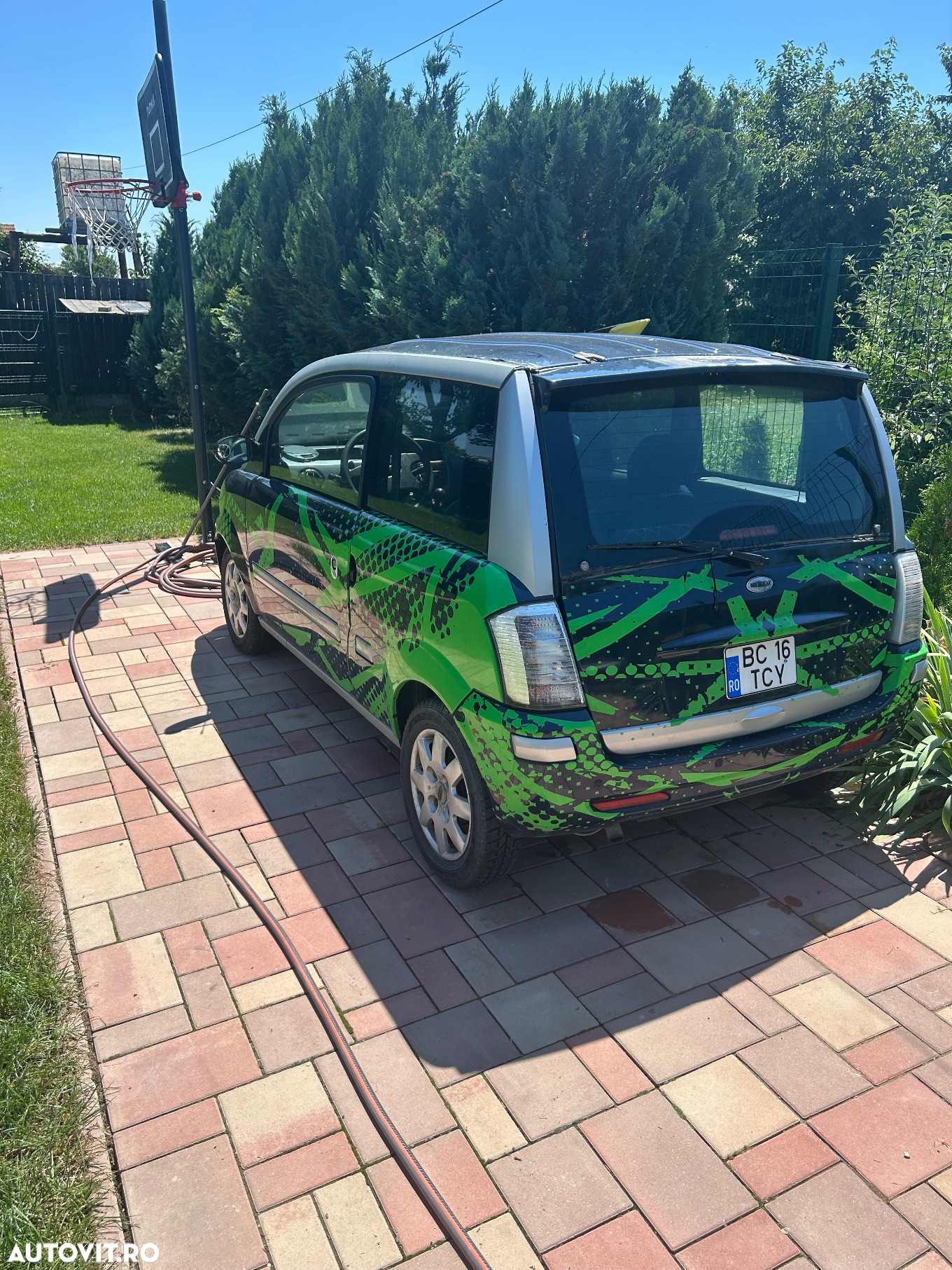 Microcar MC - 2