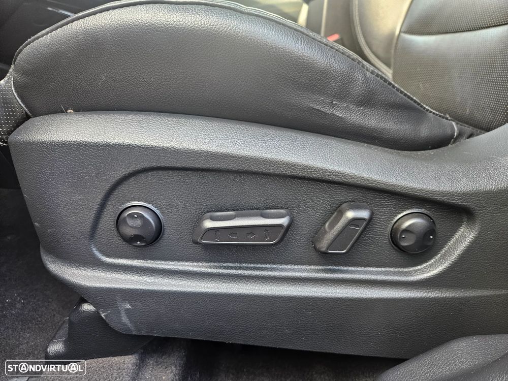 Kia Carens 1.7 CRDi ISG TX - 13