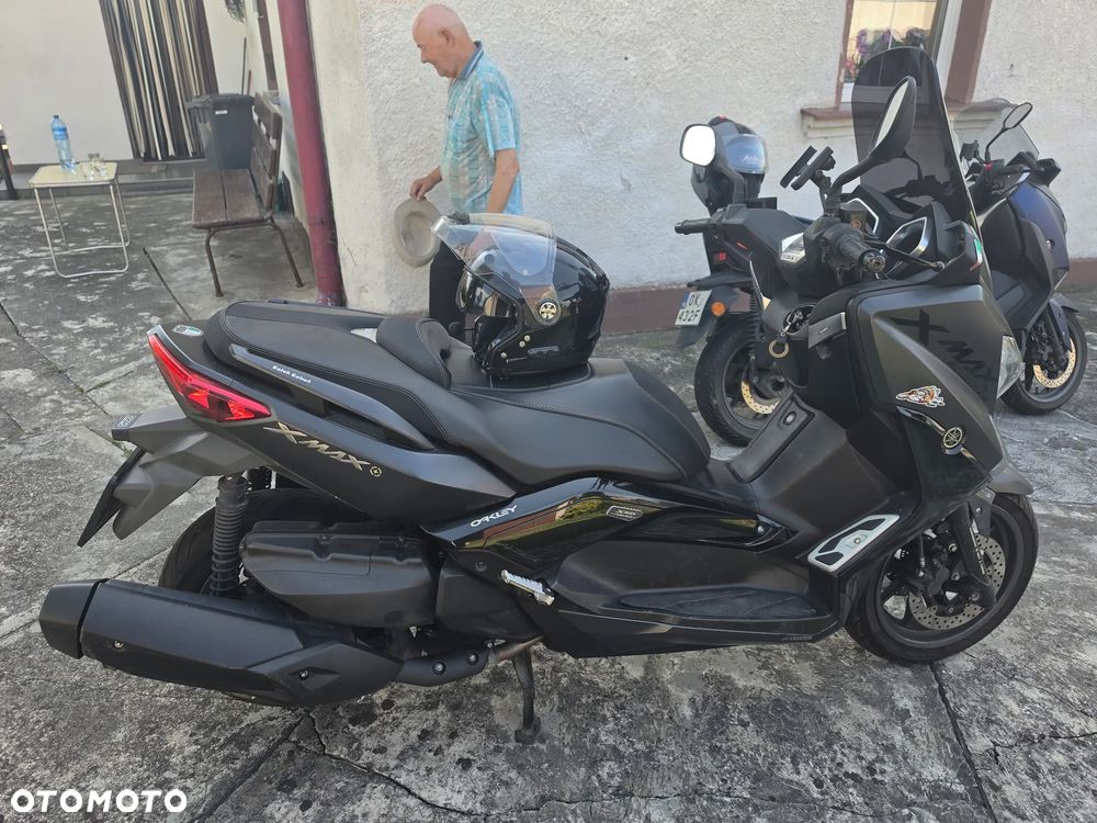 Yamaha X-max - 4