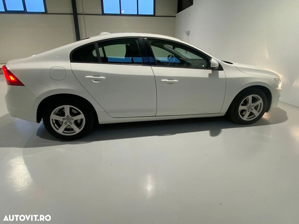 Volvo S60 D2 Kinetic - 12