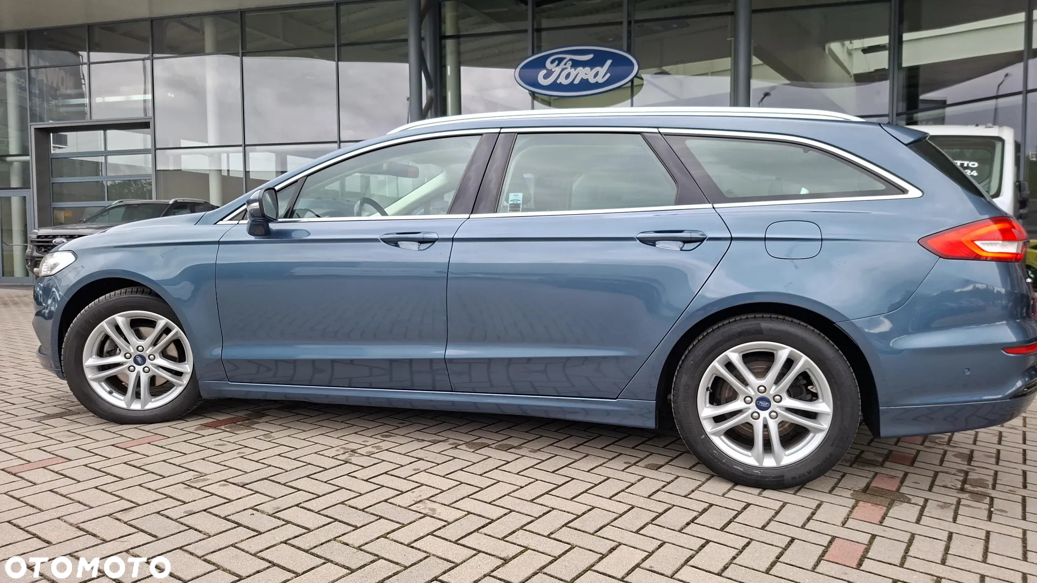 Ford Mondeo 1.5 EcoBoost Titanium - 11