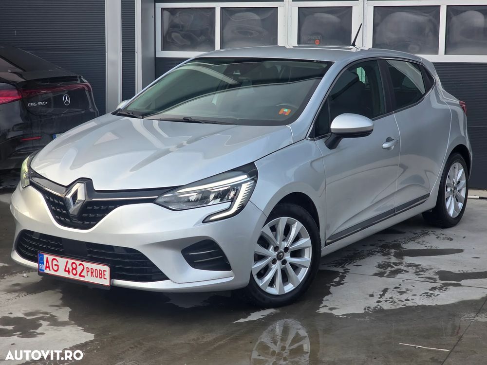 Renault Clio TCe 100 INTENS - 1