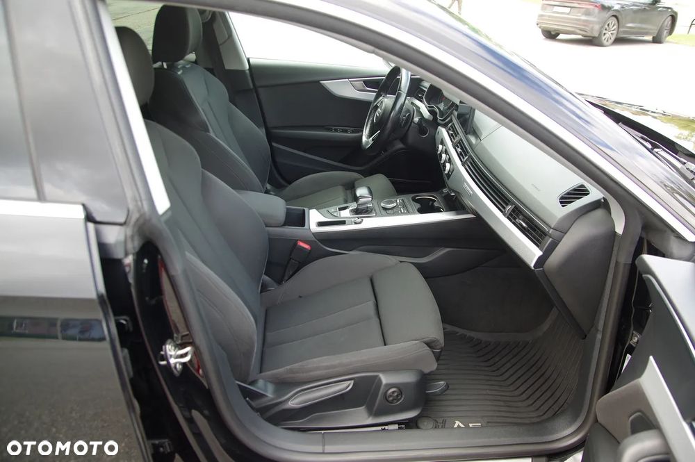 Audi A5 Sportback 2.0 TDI quattro S tronic sport - 28