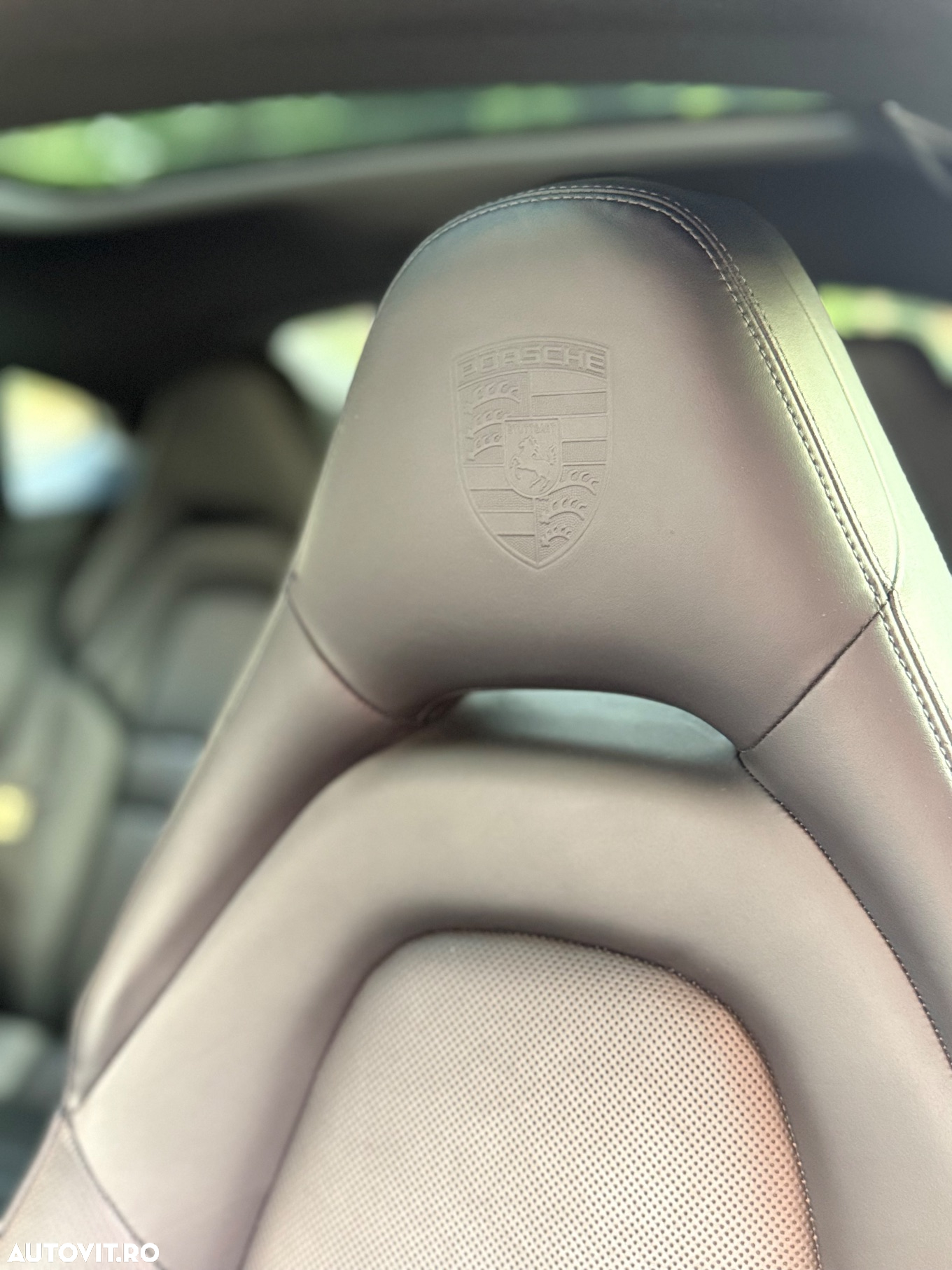 Porsche Panamera 4 E-Hybrid - 6