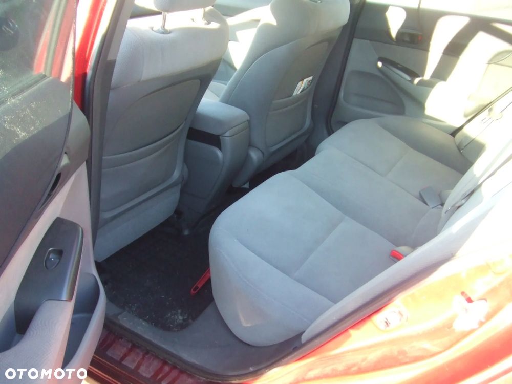 Honda Civic 1.8 Comfort - 6