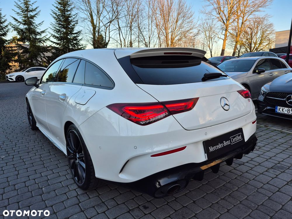 Mercedes-Benz CLA - 10