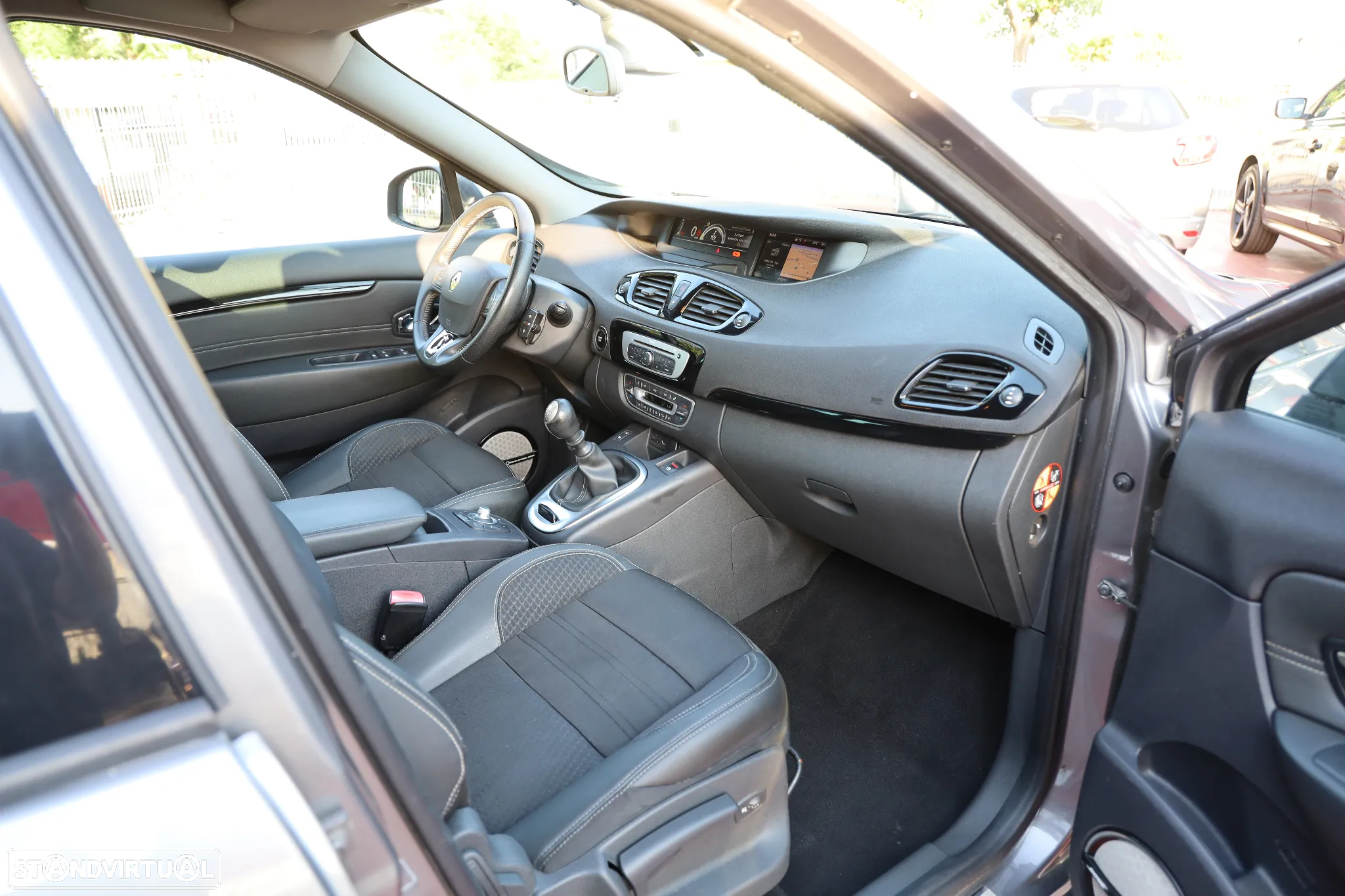 Renault Grand Scénic 1.5 dCi Bose Edition SS - 5