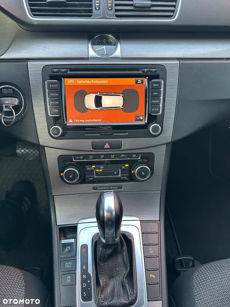 Volkswagen Passat 2.0 TDI Highline DSG - 17