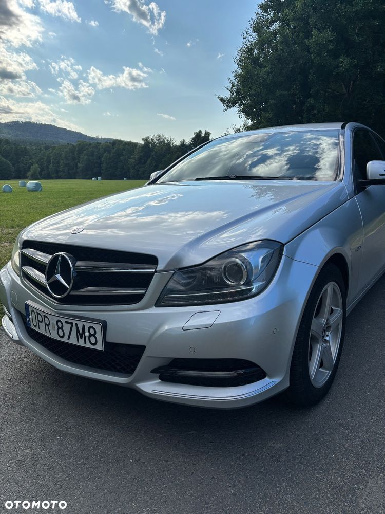Mercedes-Benz Klasa C 250 CGI BlueEff - 2