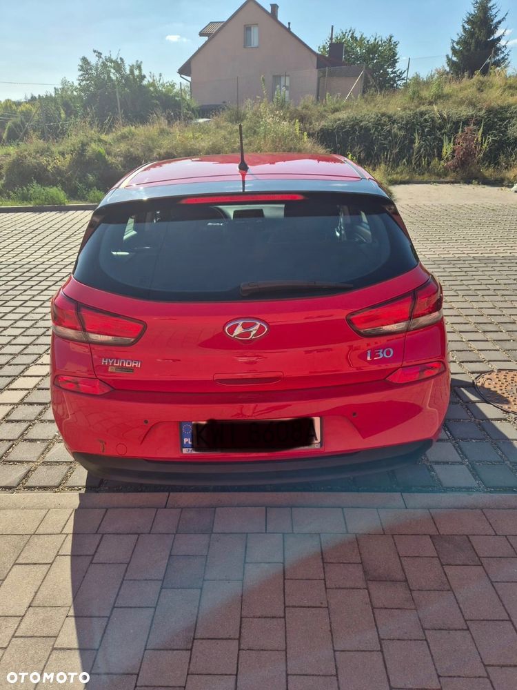 Hyundai i30 1.4 Classic + - 7