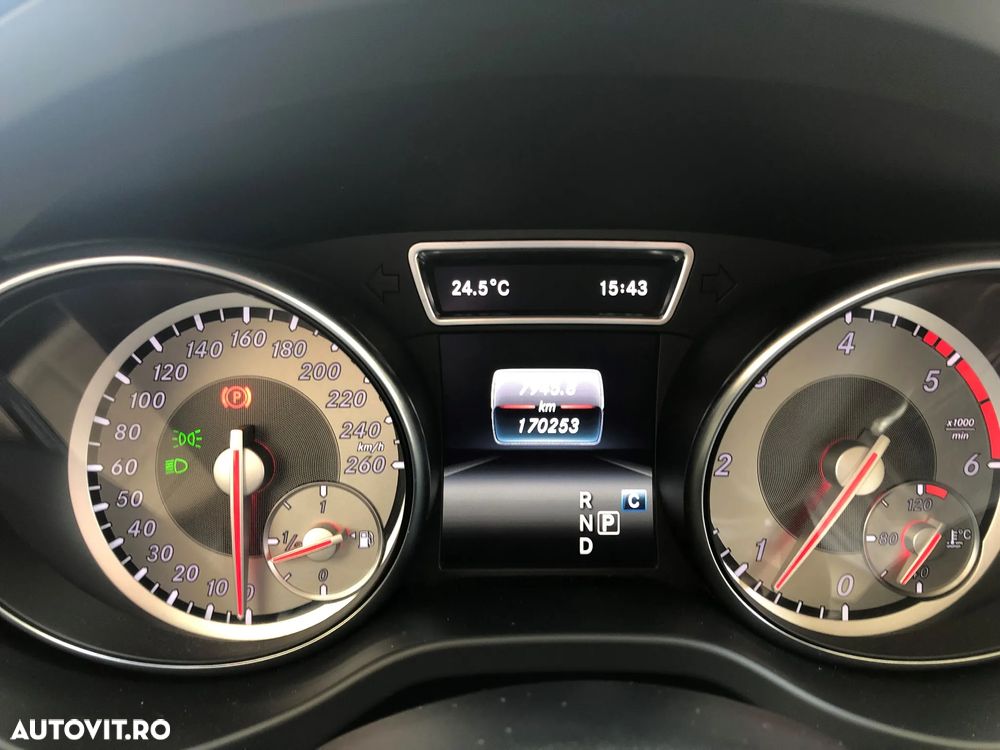 Mercedes-Benz GLA 220 d 4MATIC Aut. - 8