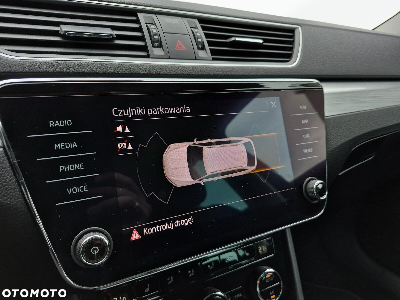 Skoda Superb 1.5 TSI Style DSG - 20