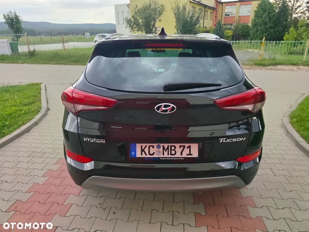Hyundai Tucson blue 1.7 CRDi 2WD DCT Premium - 5