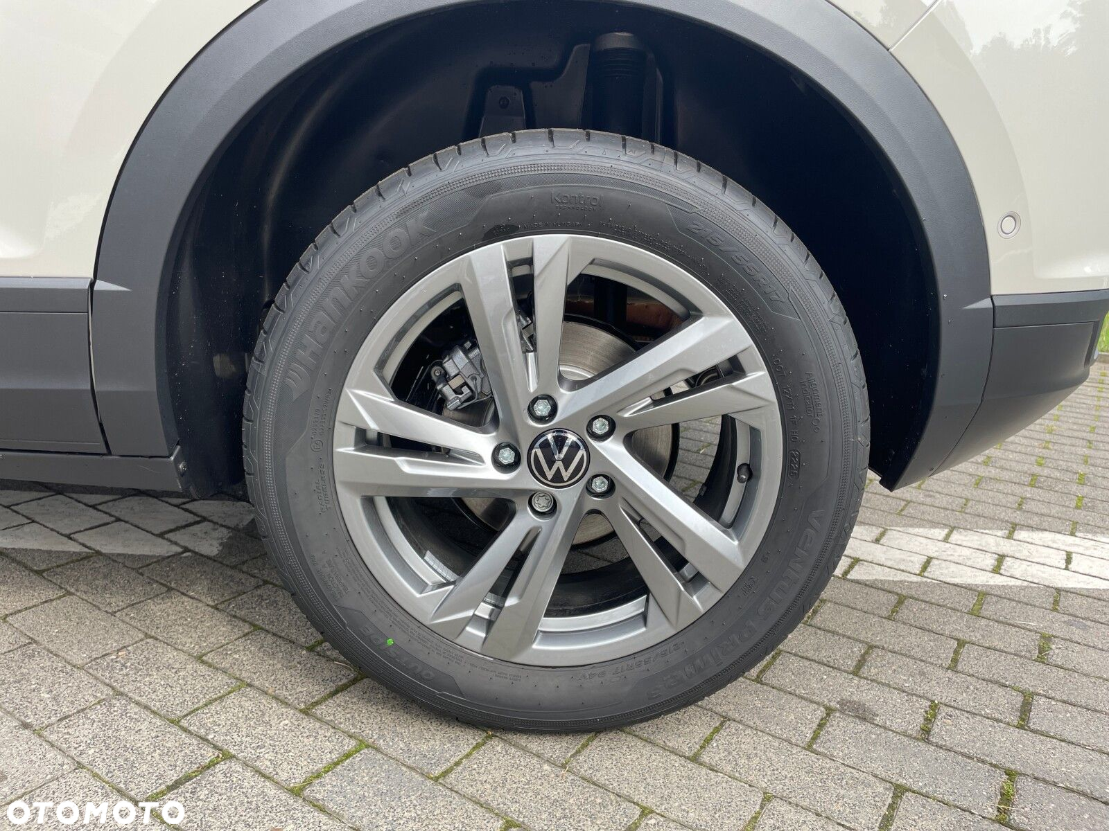 Volkswagen T-Roc 1.5 TSI Life Plus DSG - 28