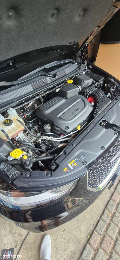 Chrysler Pacifica - 32