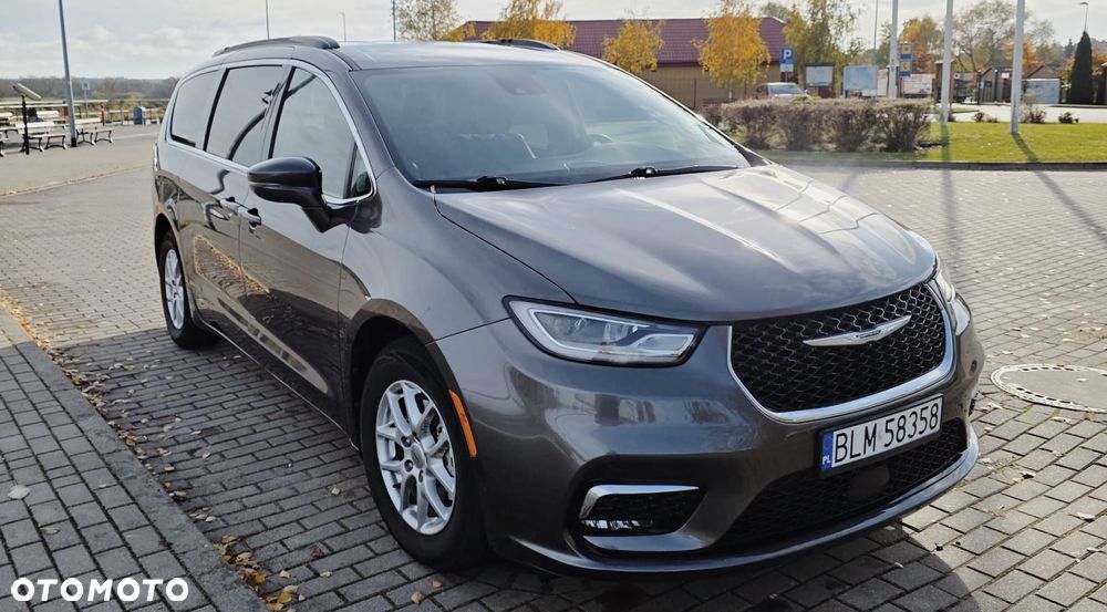 Chrysler Pacifica - 1