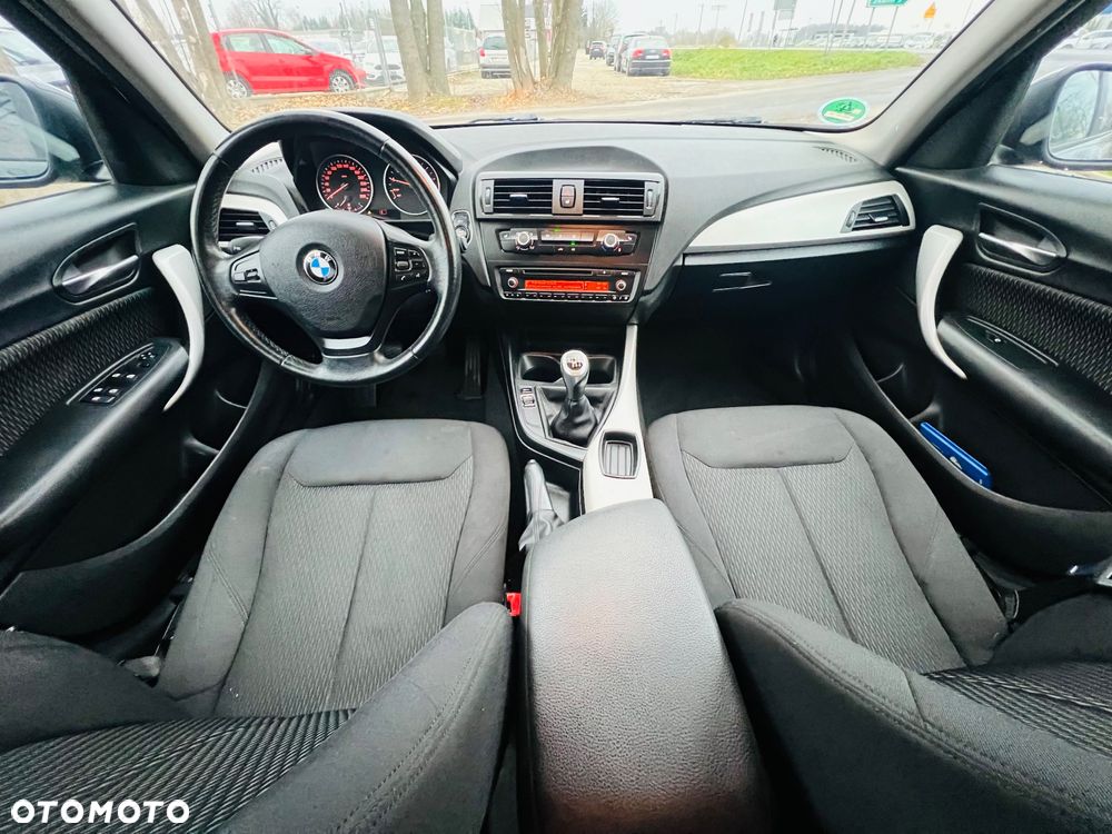 BMW Seria 1 114i - 10