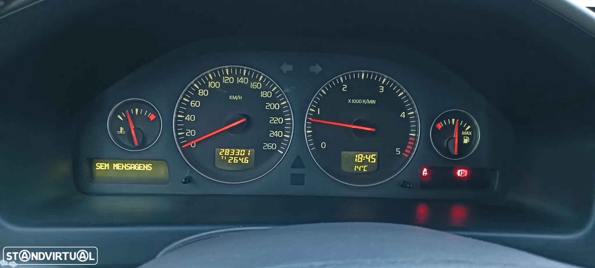 Volvo XC 70 2.4 D5 Nivel 3 - 25