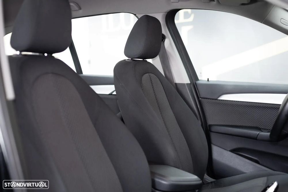 BMW X1 16 d sDrive Advantage Auto - 24