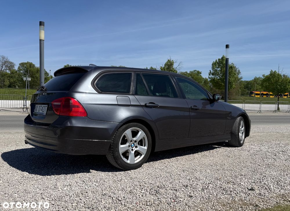 BMW Seria 3 - 2