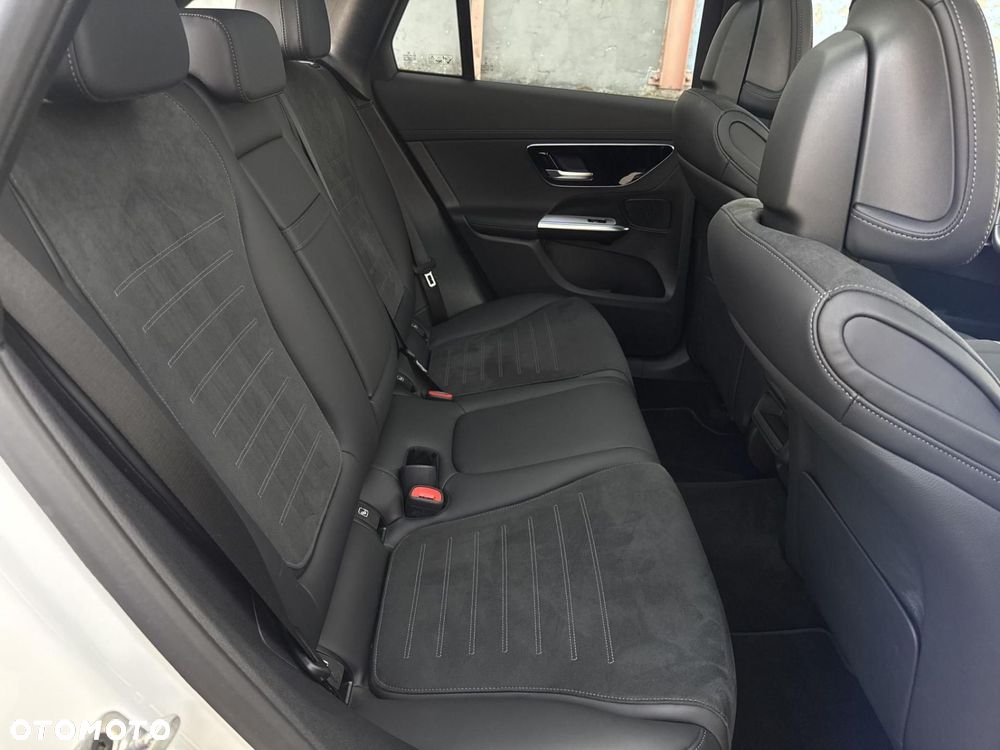 Mercedes-Benz GLC - 20