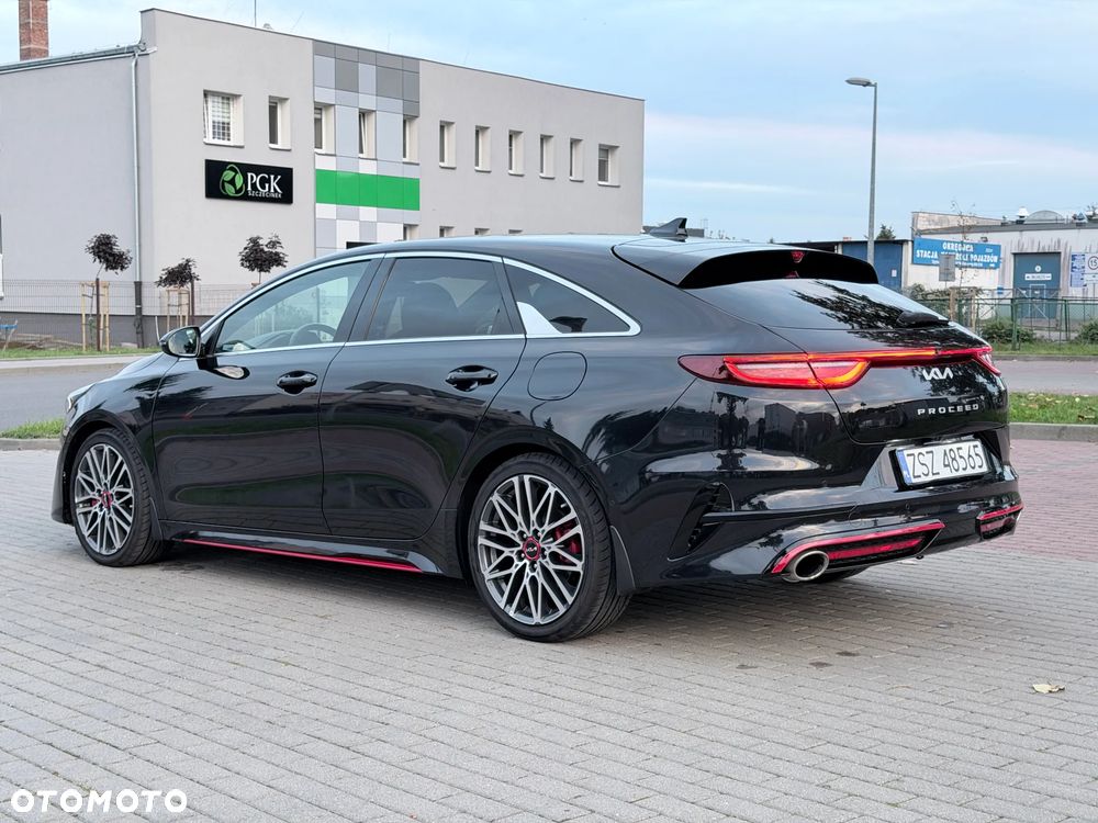 Kia ProCeed 1.6 T-GDI GT DCT - 4