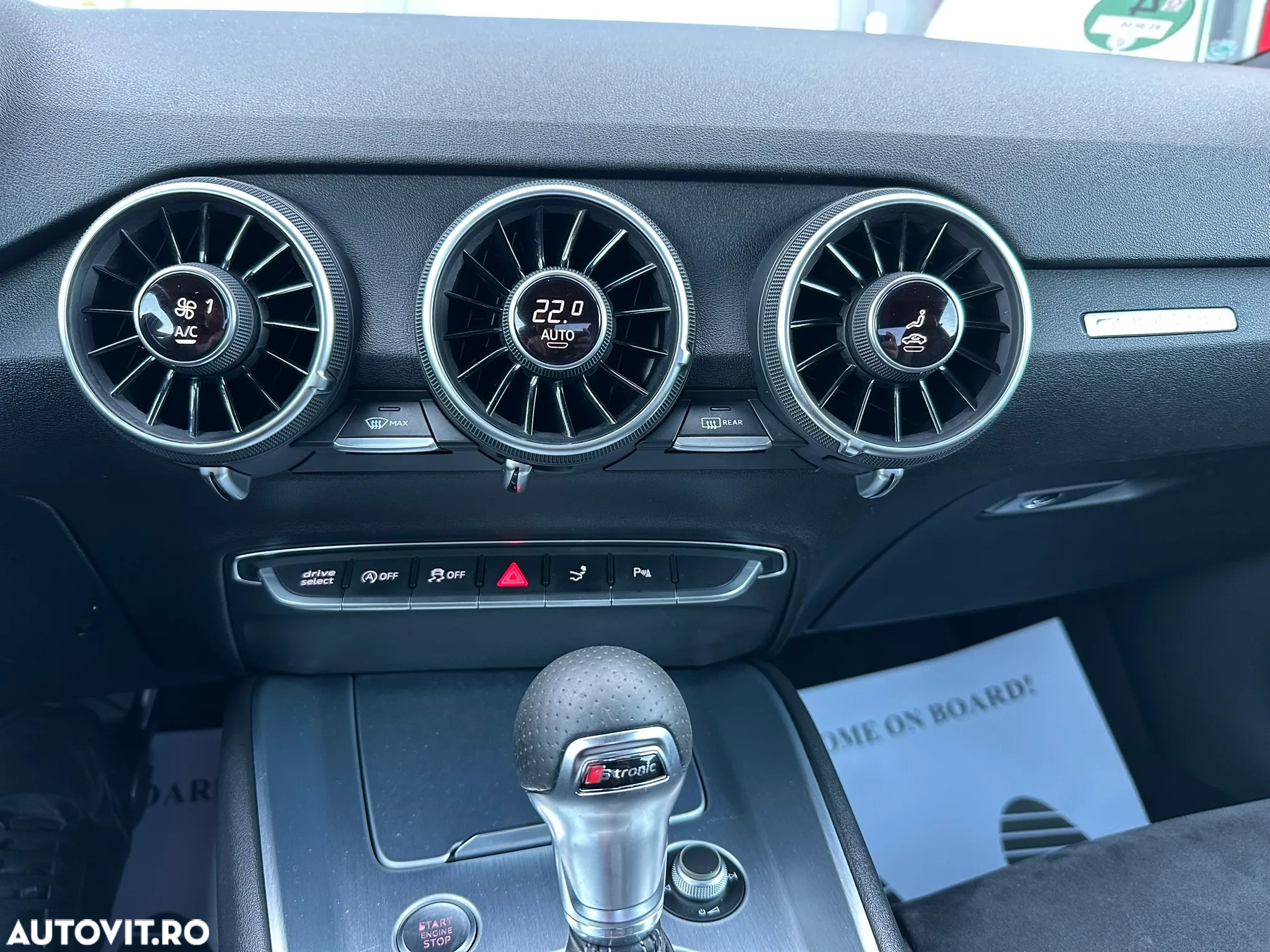 Audi TT Coupe 2.0 TFSI Stronic quattro - 27