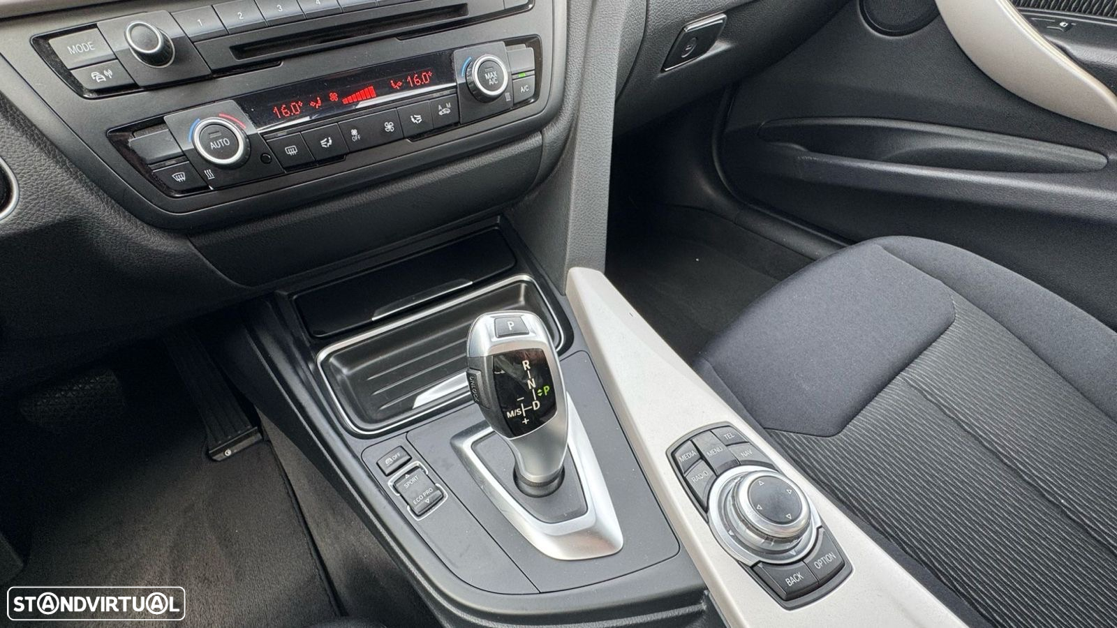 BMW 320 d Touring Aut. - 16