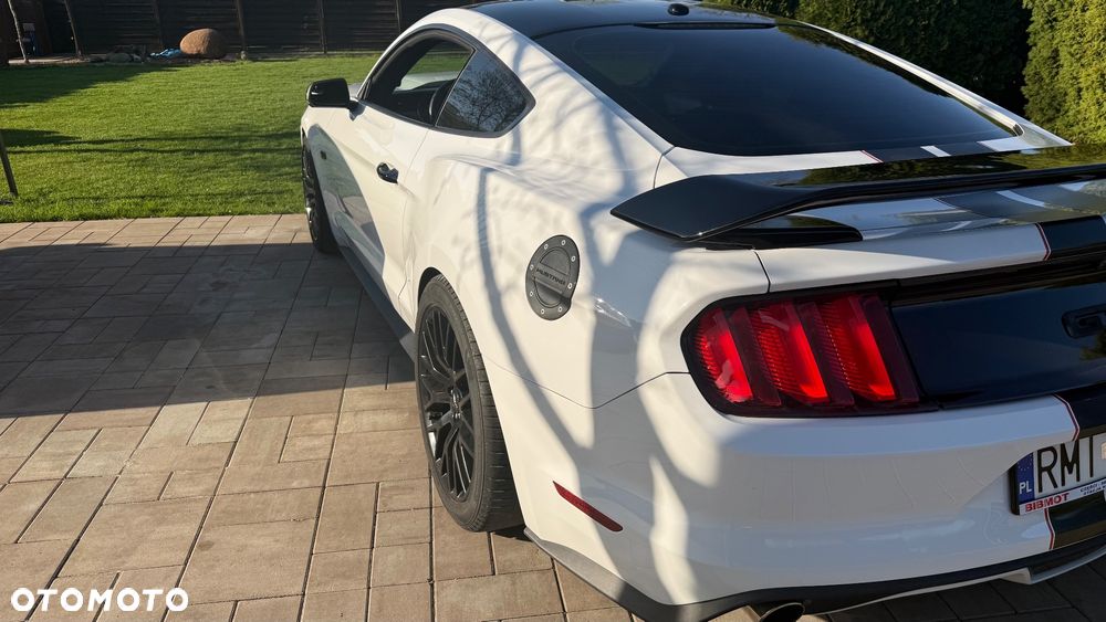 Ford Mustang 5.0 V8 GT - 11