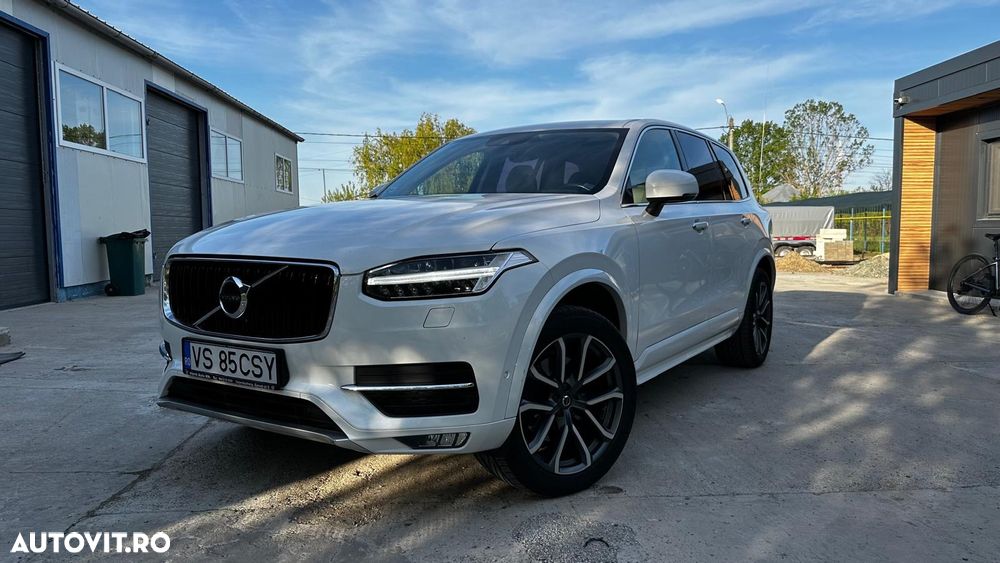Volvo XC 90 D5 AWD Momentum - 2