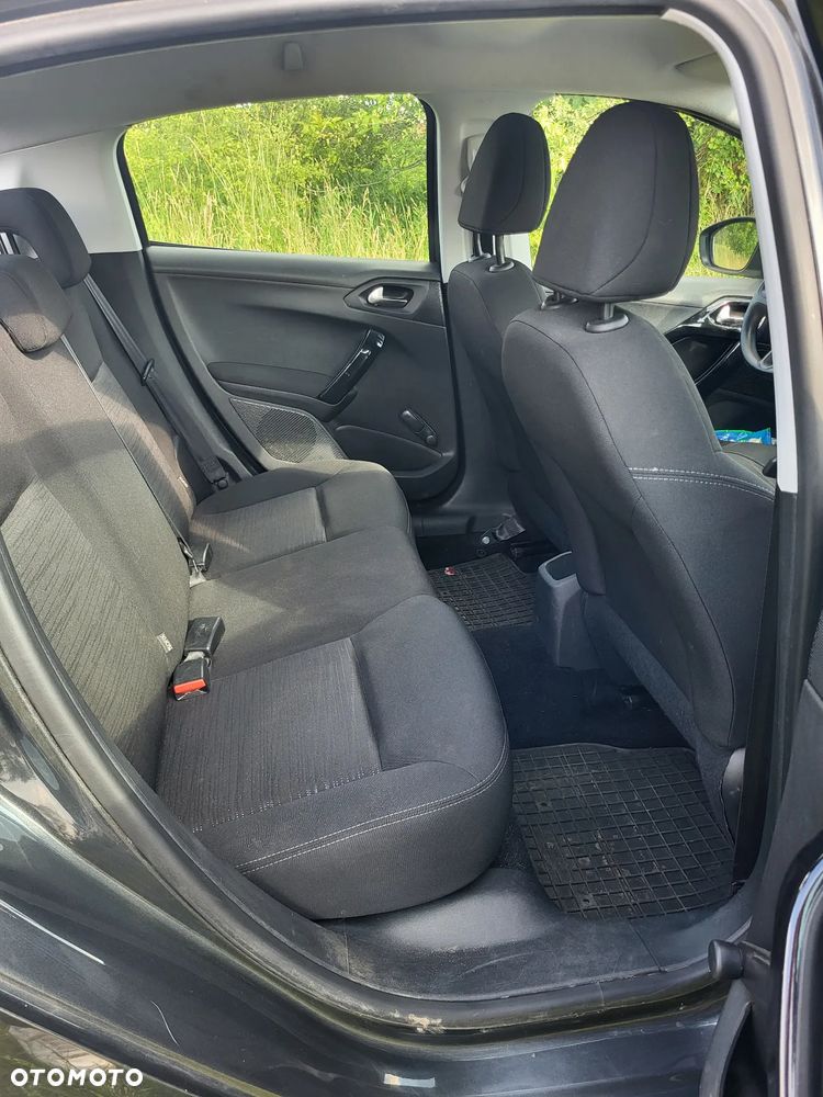 Peugeot 208 PureTech 68 Active - 5