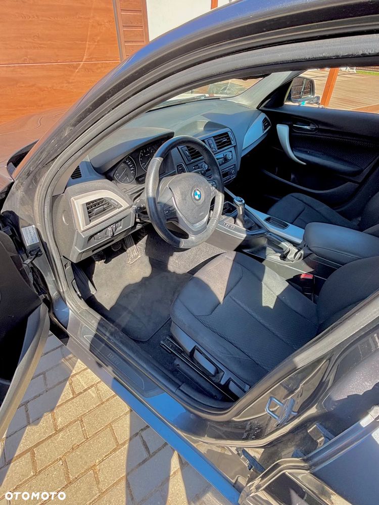 BMW Seria 1 116i - 9