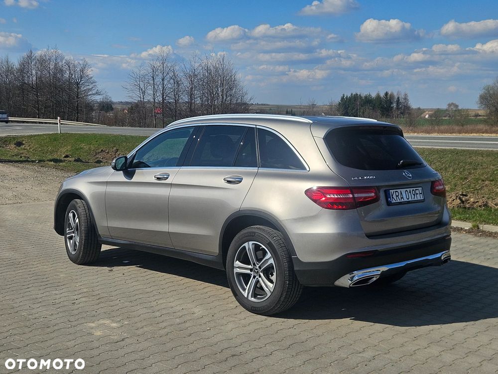 Mercedes-Benz GLC 300 4Matic 9G-TRONIC - 29