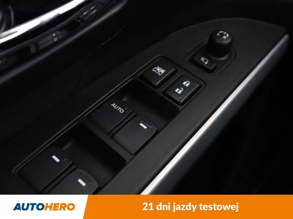 Suzuki SX4 S-Cross 1.4 T Elegance - 28