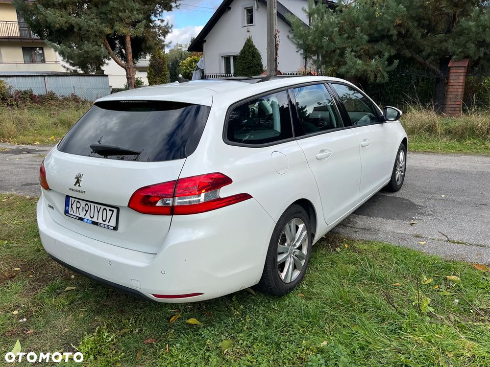 Peugeot 308 SW 1.2 PureTech Active S&S - 6