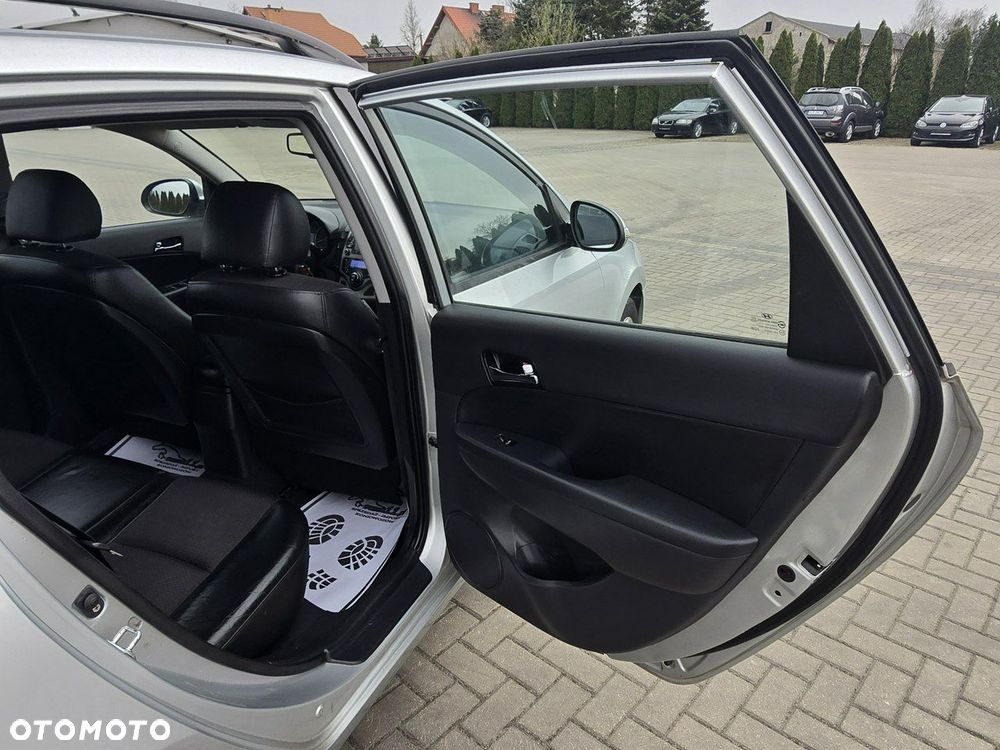 Hyundai i30 - 23