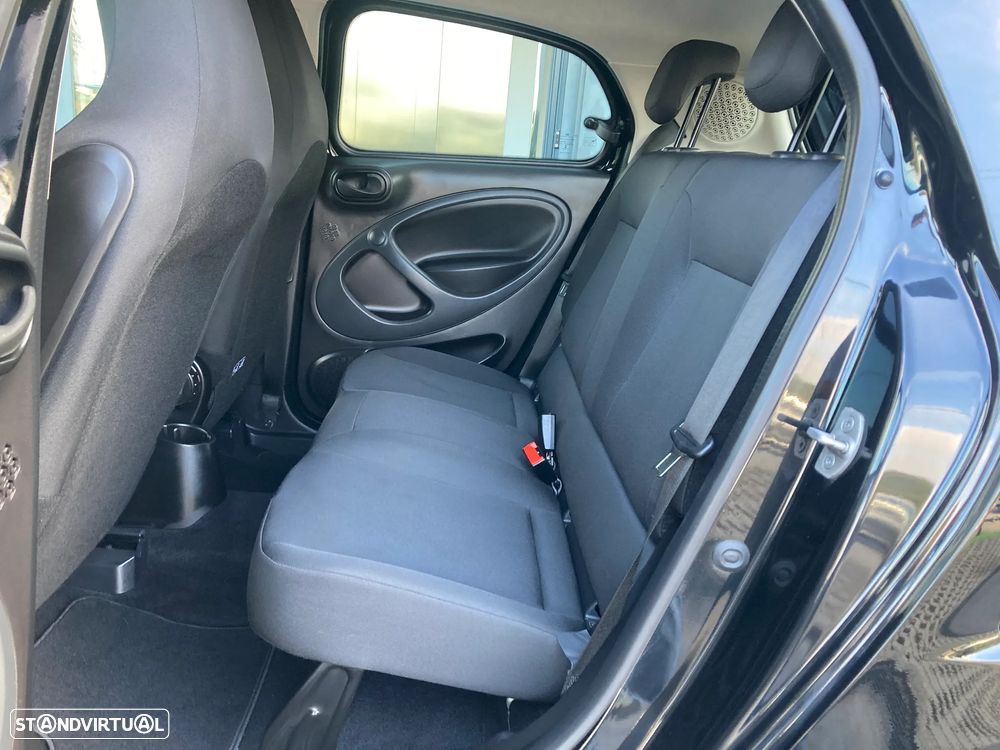 Smart ForFour EQ - 24