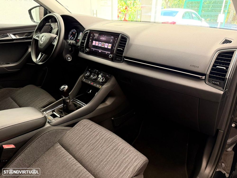 Skoda Karoq 1.0 TSI Selection - 10