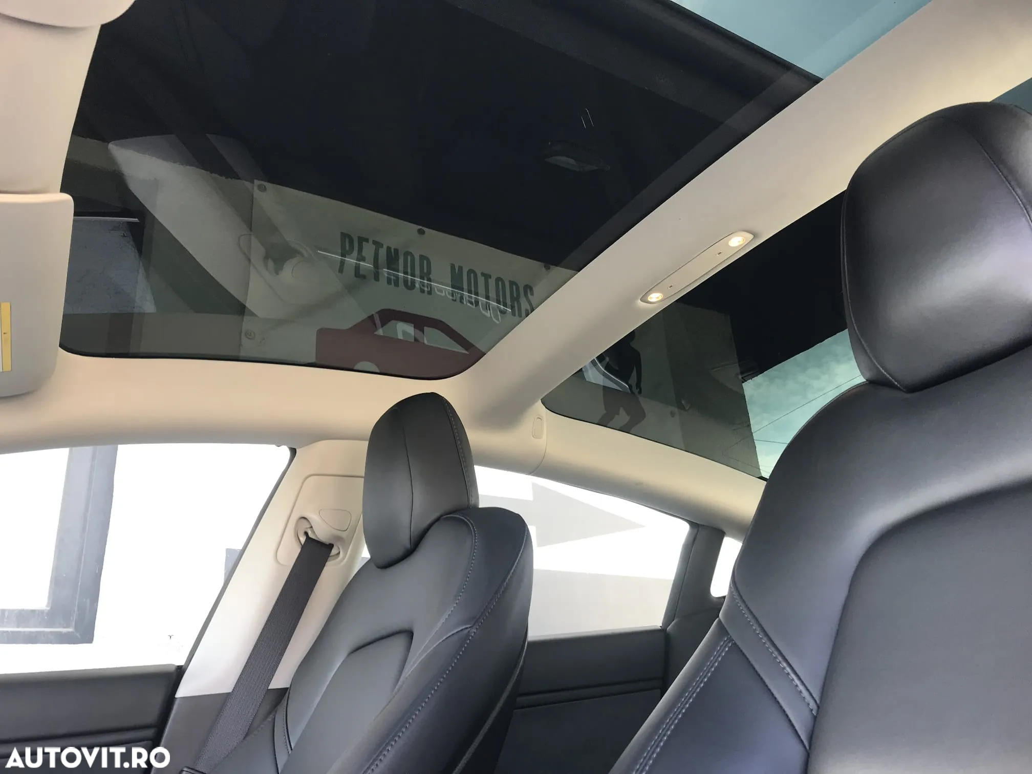 Tesla Model 3 AWD Dual Motor - 35