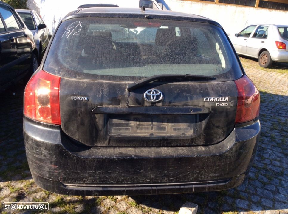 Toyota Corolla 1.4 D4D E12 - 4