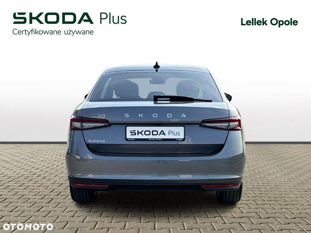 Skoda Superb 2.0 TDI SCR Selection DSG - 7