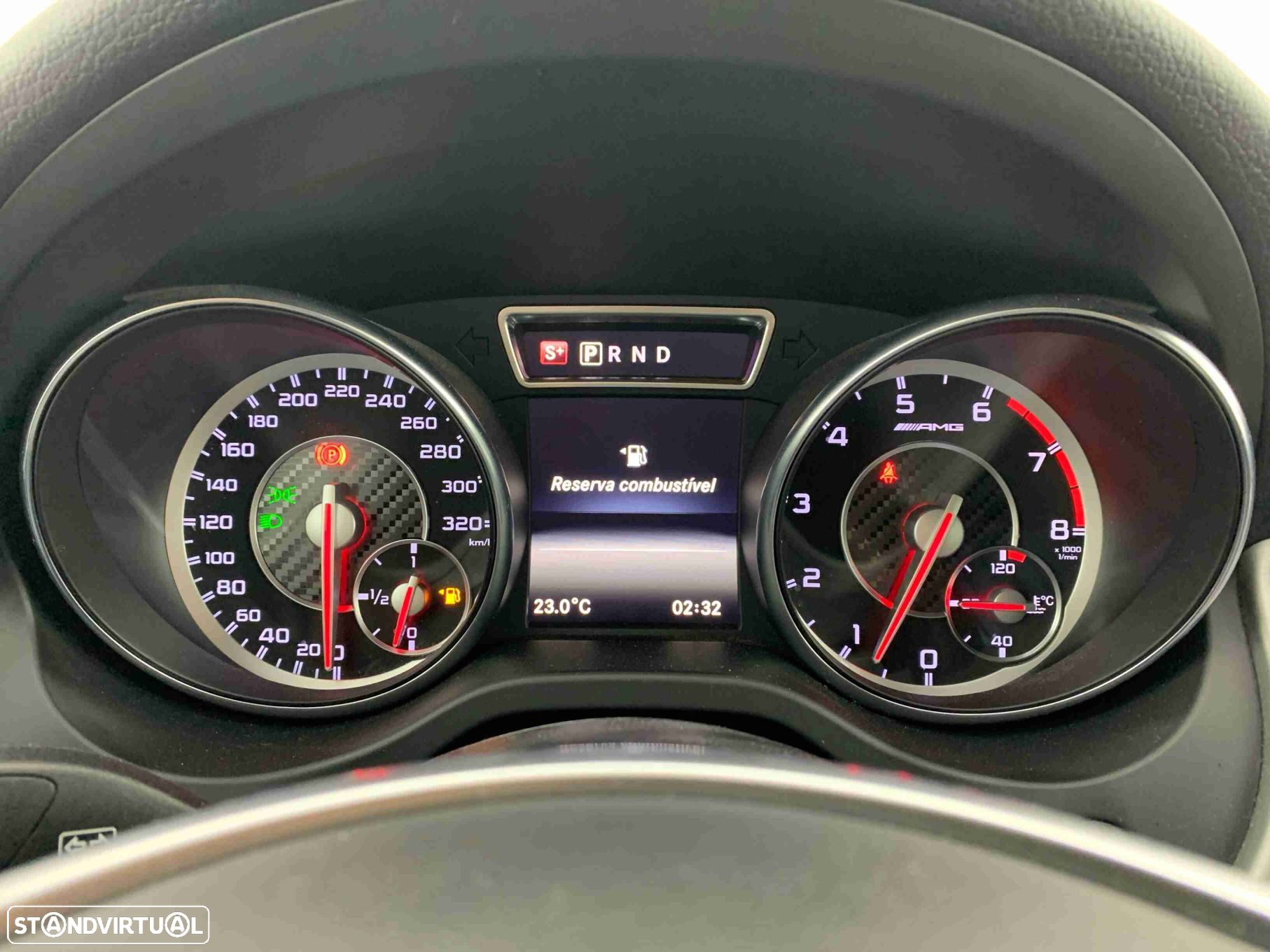 Mercedes-Benz GLA 45 AMG 4-Matic - 8