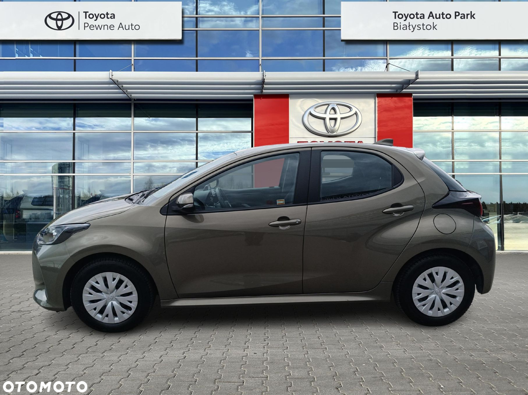 Toyota Yaris - 2