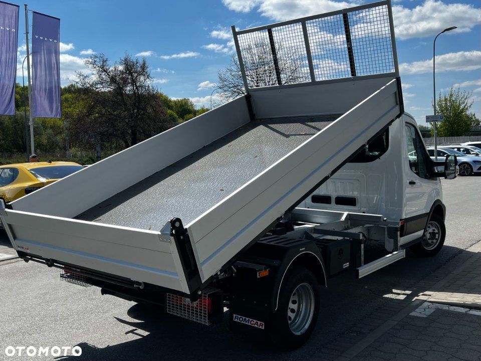 Ford Transit - 10