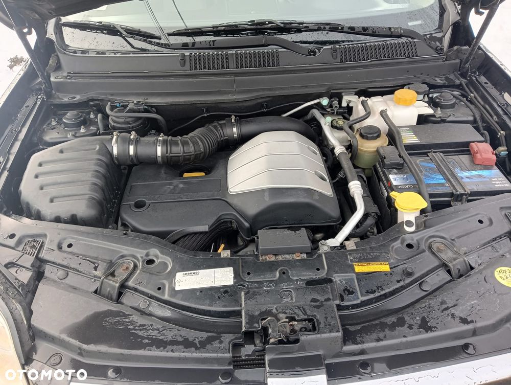 Chevrolet Captiva - 16