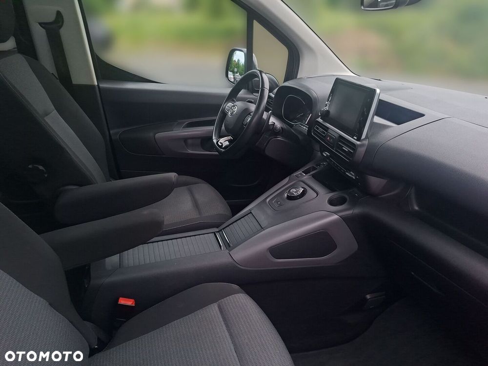 Toyota Proace City Verso 1.5 D-4D Family - 9